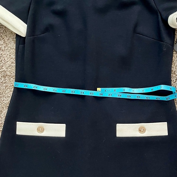 Tommy Hilfiger - Picture 7 of 7